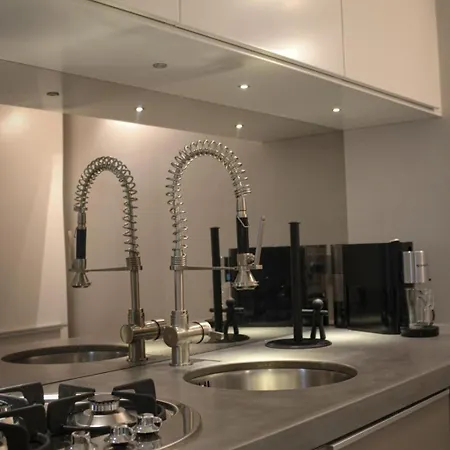 Ferrucci Di Via Gentile Bari